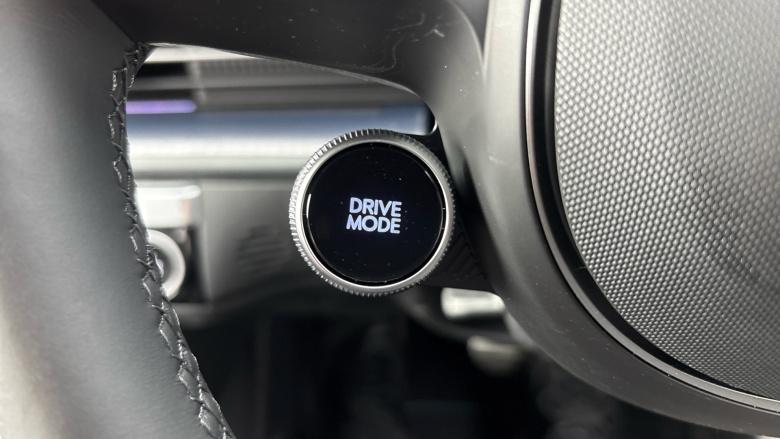 Hyundai IONIQ 6 239kW Ultimate 77kWh 4dr AWD Auto Electric Saloon